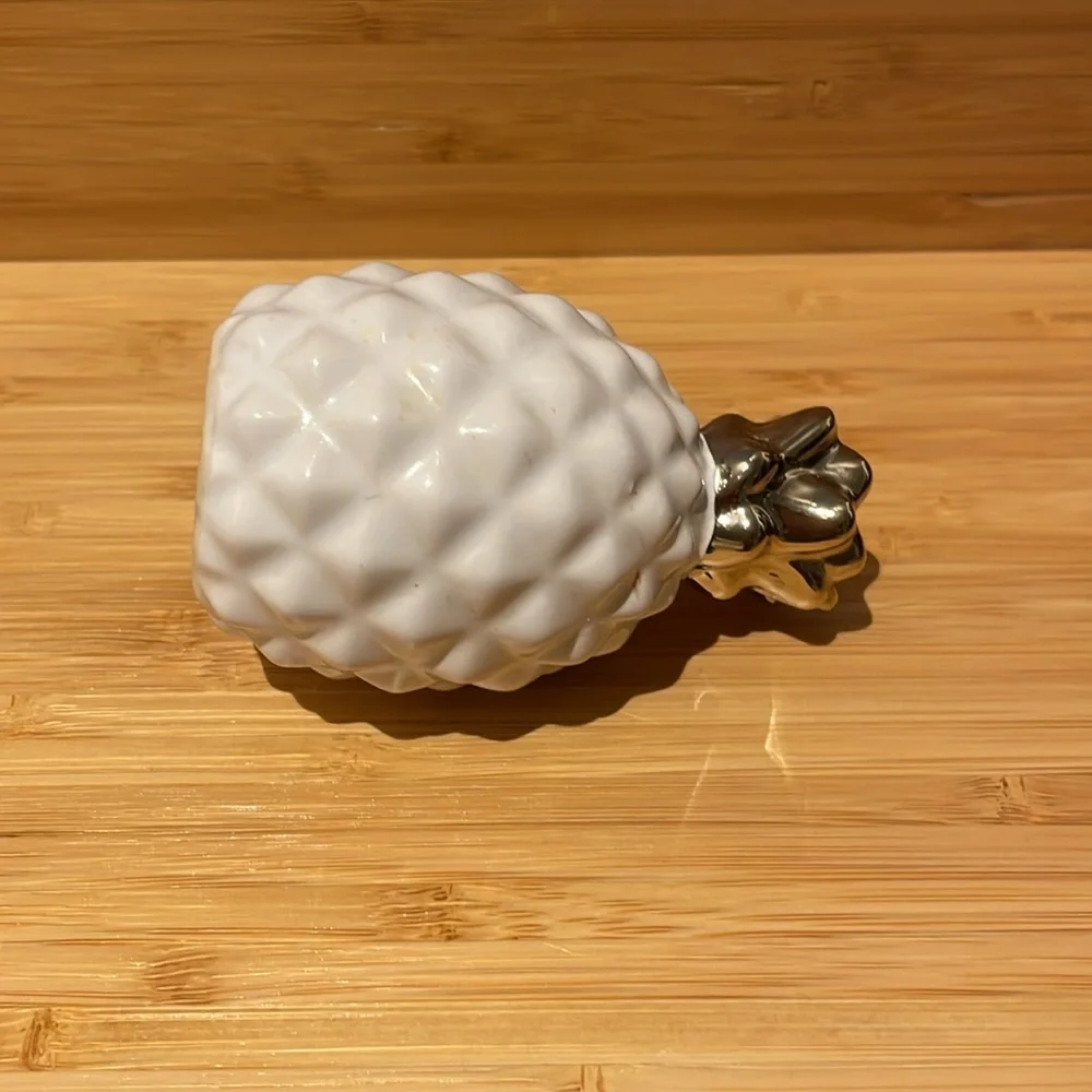 Satl Shaker - Picture 3 of 3
